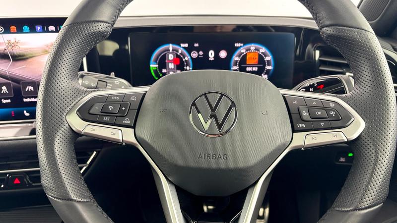 Used Volkswagen Passat 2025 for sale - 76385026: Photo 12