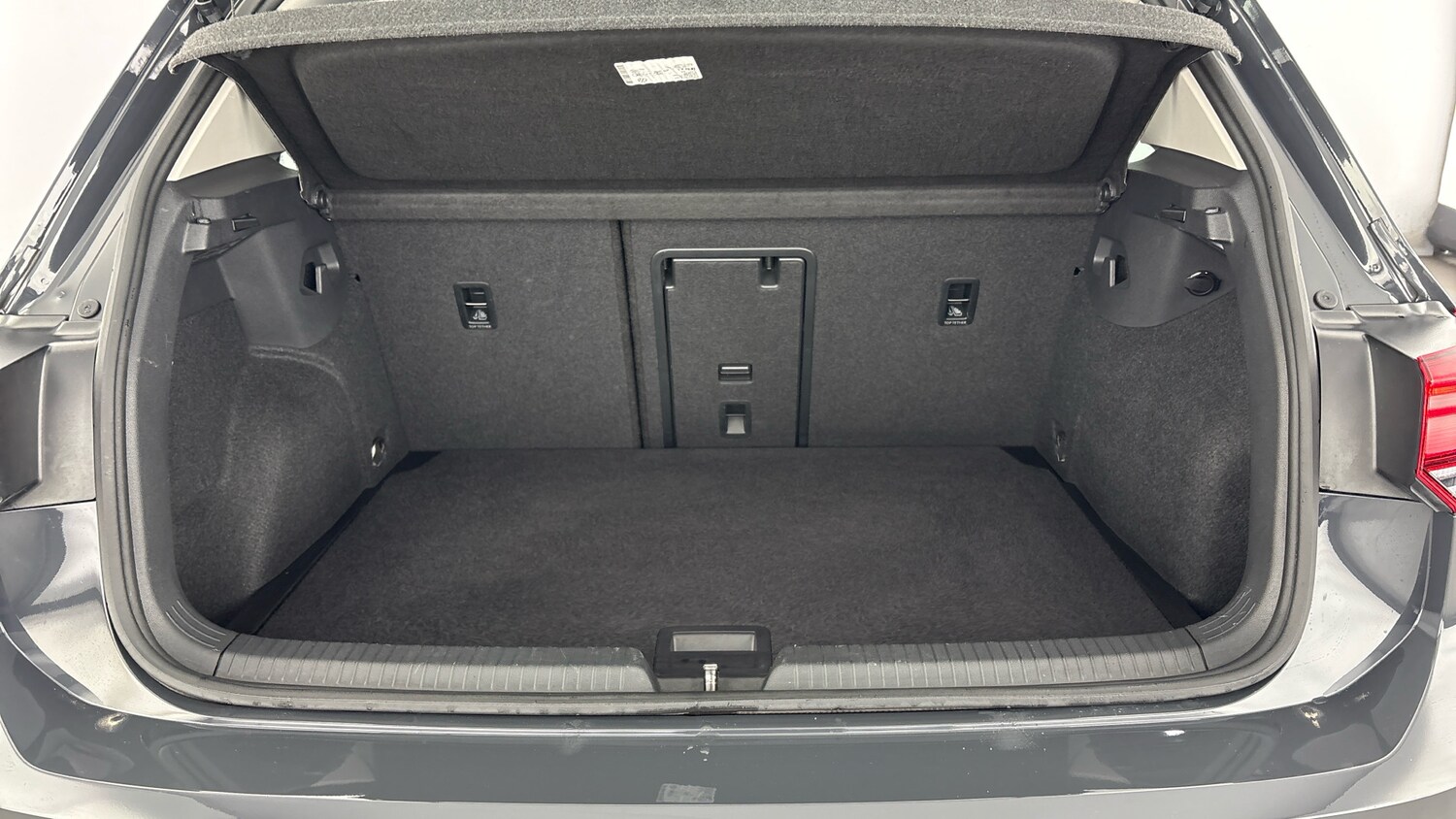 Used Volkswagen Golf 2023 for sale - 78055356: Photo 30