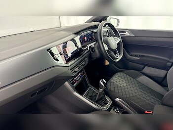 Used Volkswagen Polo 2023 for sale - 78324600: Photo