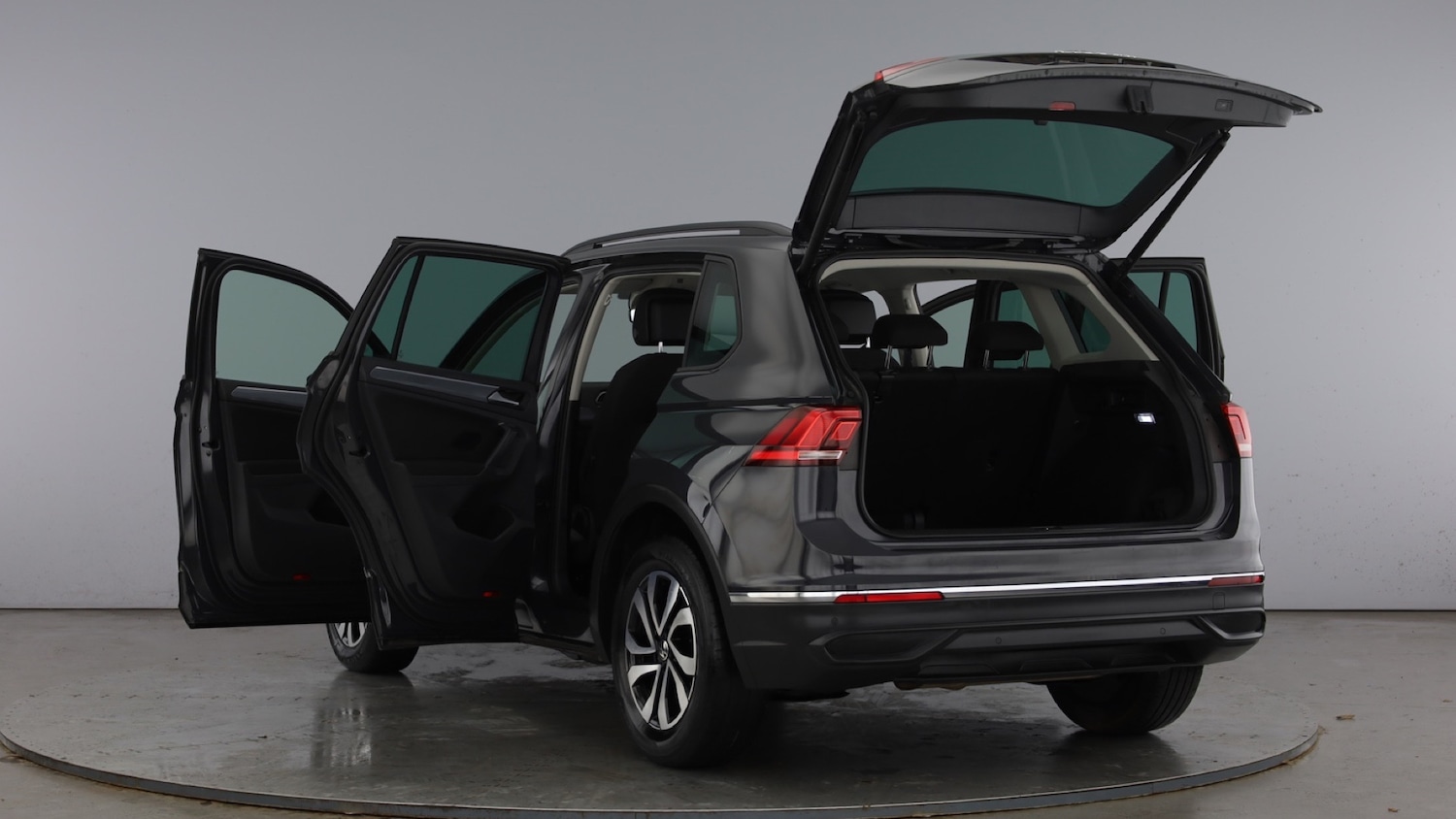 Used Volkswagen Tiguan 2022 for sale - 77903415: Photo 12