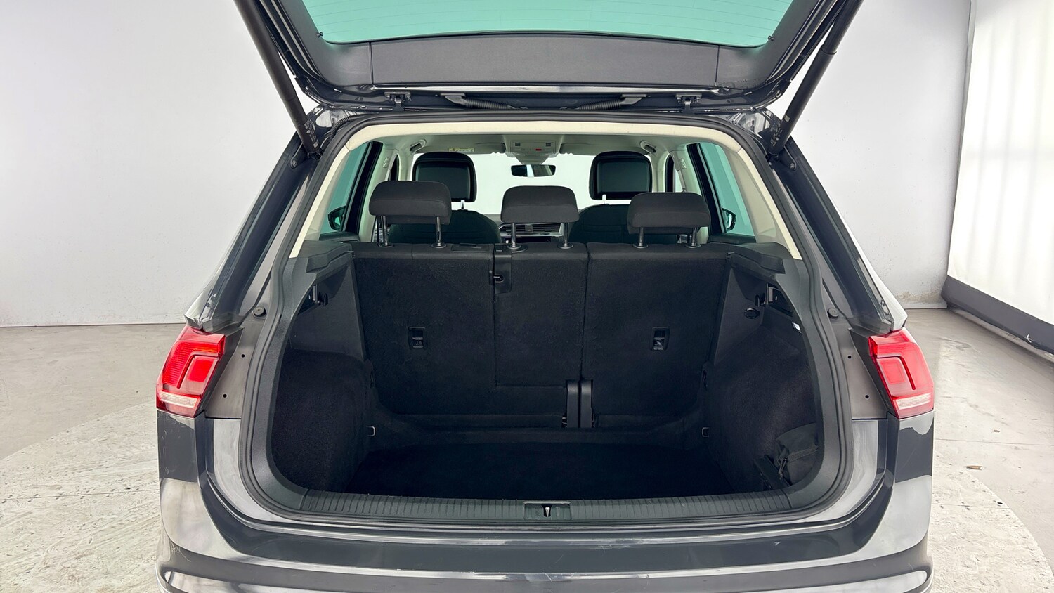 Used Volkswagen Tiguan 2022 for sale - 77903415: Photo 36