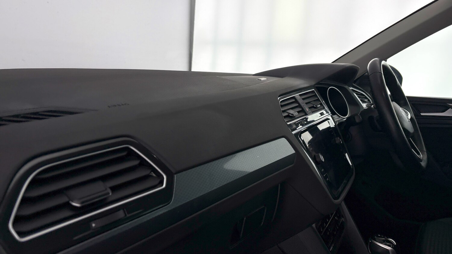 Used Volkswagen Tiguan 2022 for sale - 77903415: Photo 43