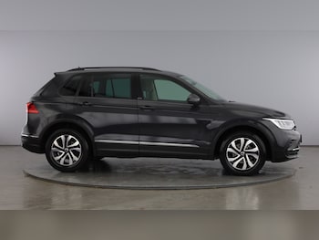Used Volkswagen Tiguan 2022 for sale - 77903415: Photo