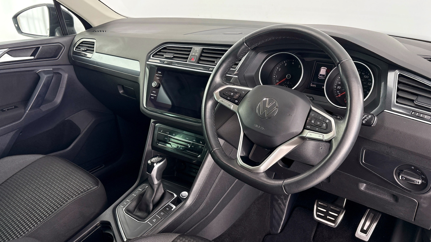 Used Volkswagen Tiguan 2022 for sale - 77903415: Photo 6