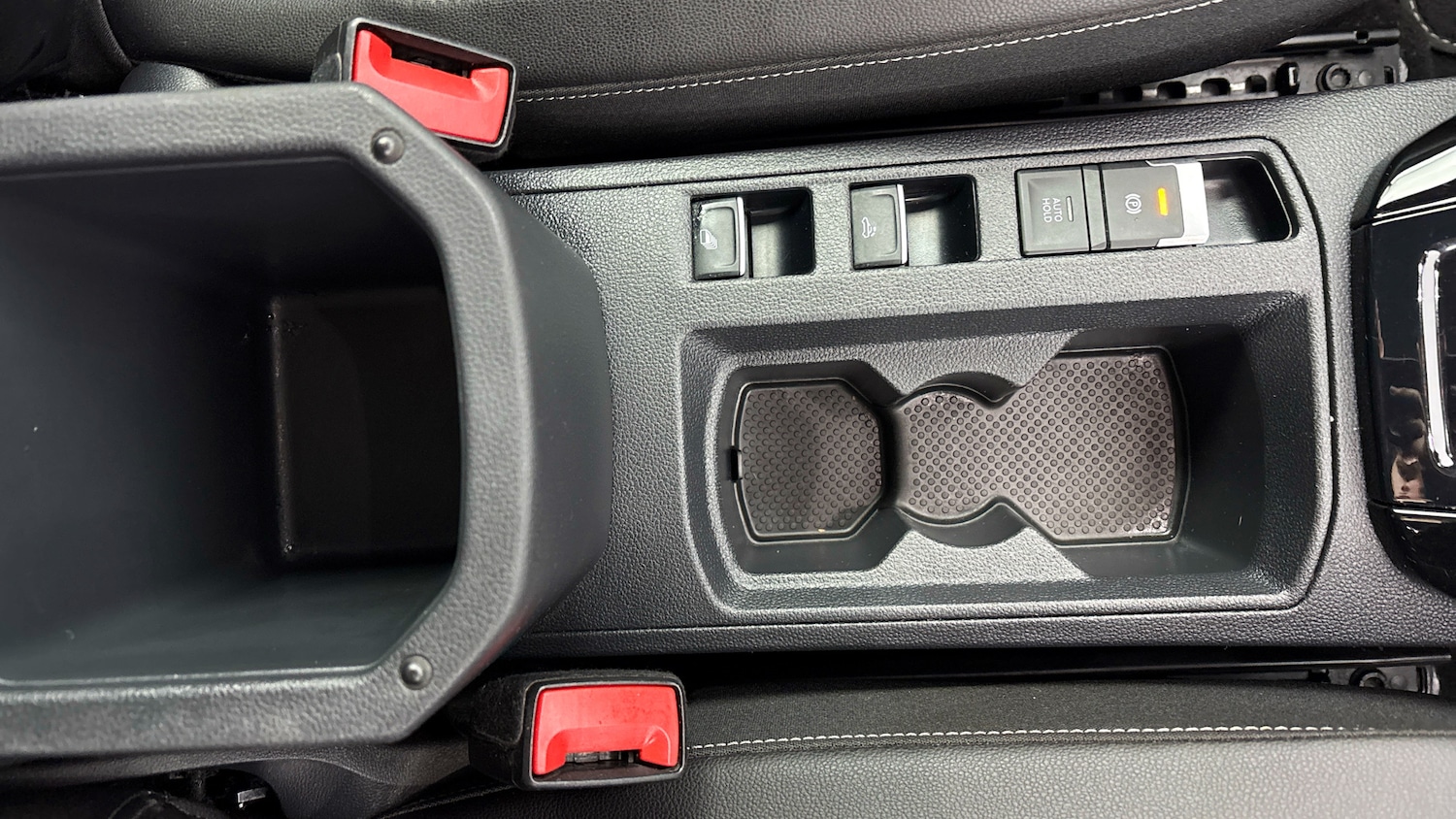 Used Volkswagen T-Roc 2023 for sale - 77639427: Photo 13