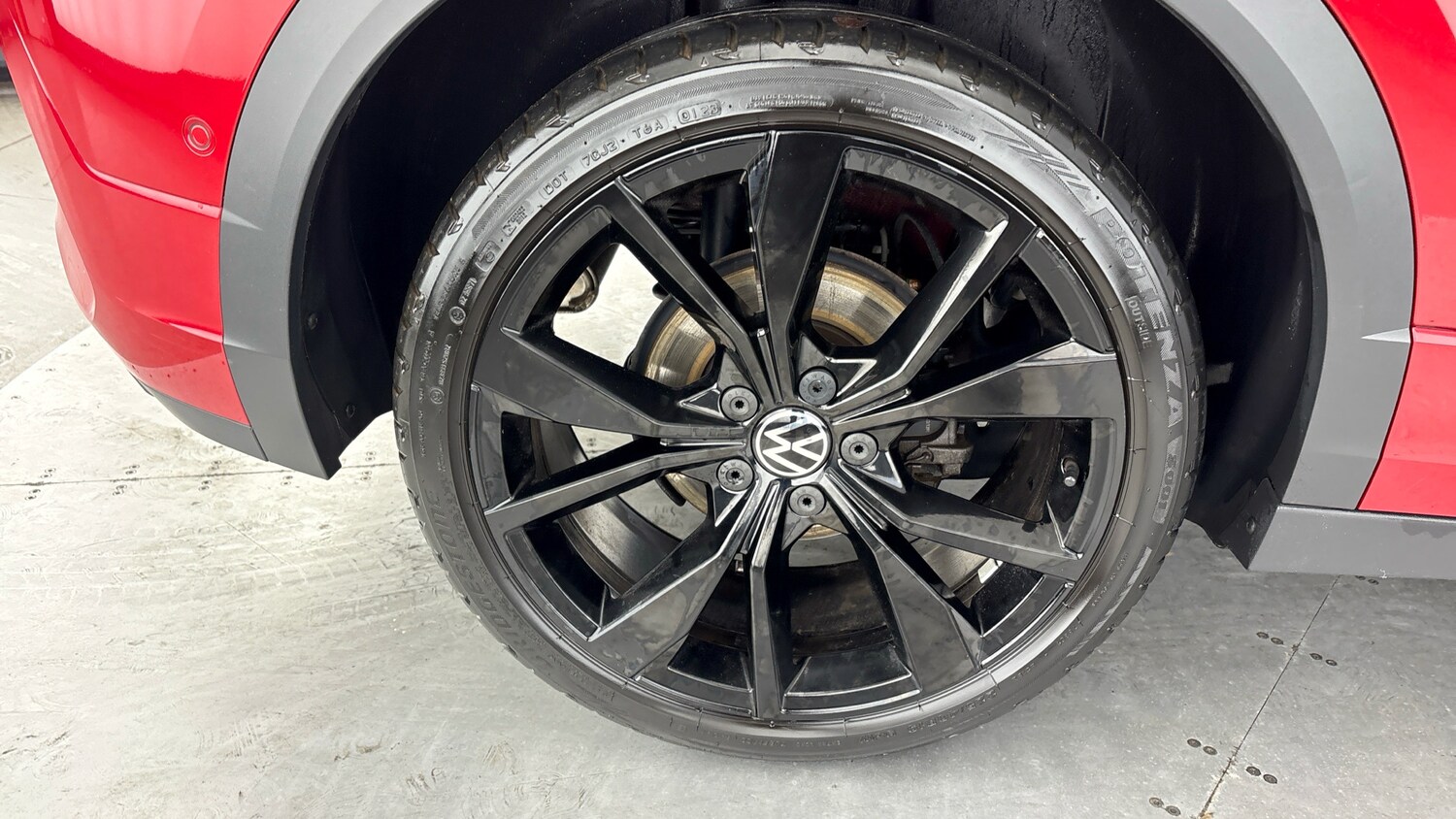 Used Volkswagen T-Roc 2023 for sale - 77639427: Photo 34