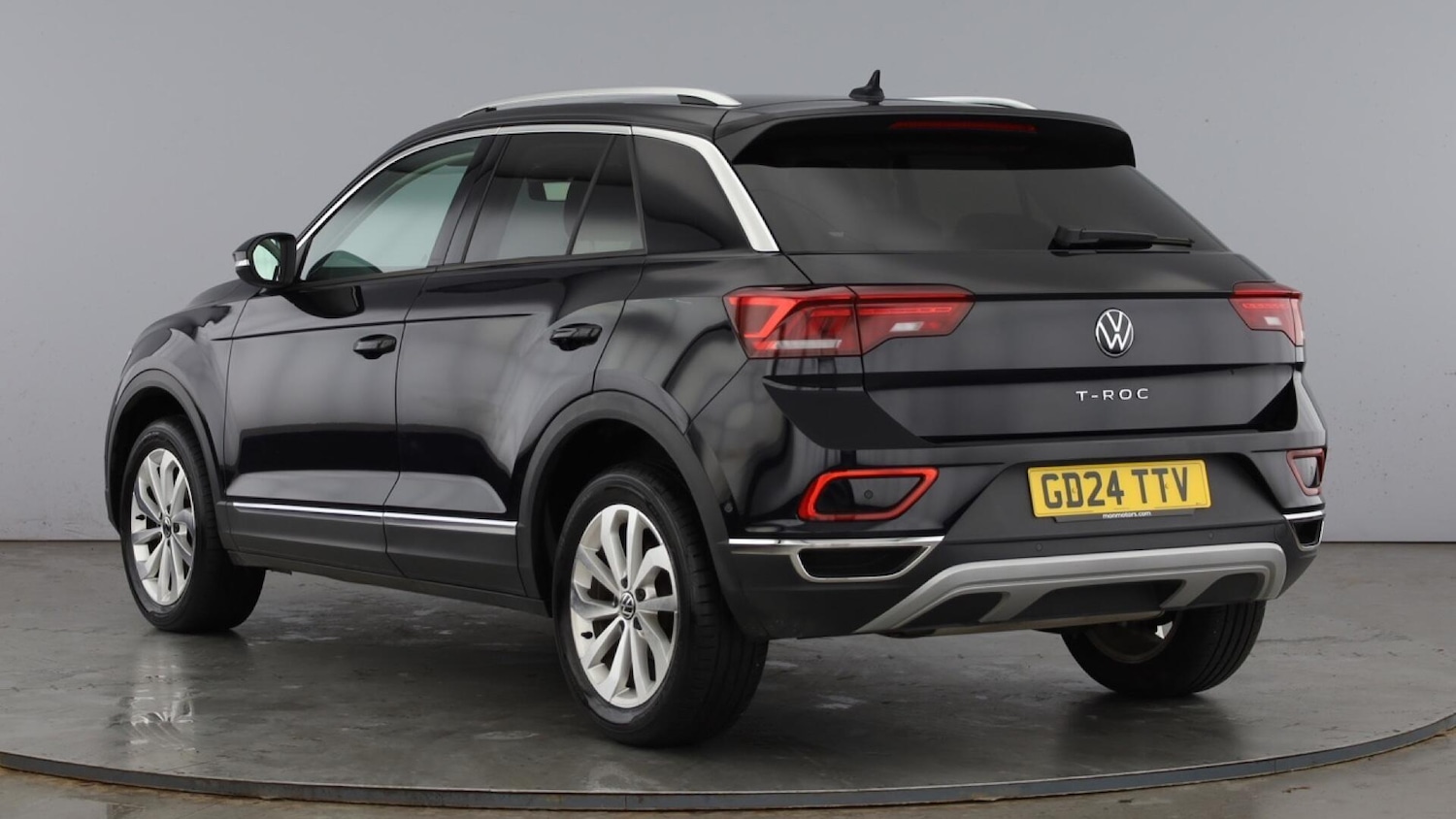 Used Volkswagen T-Roc 2024 for sale - 77602549: Photo 3