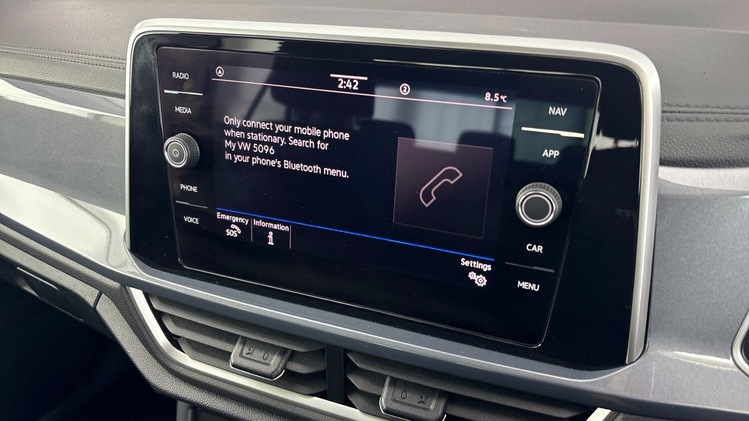 Used Volkswagen T-Roc 2024 for sale - 77602549: Photo 8