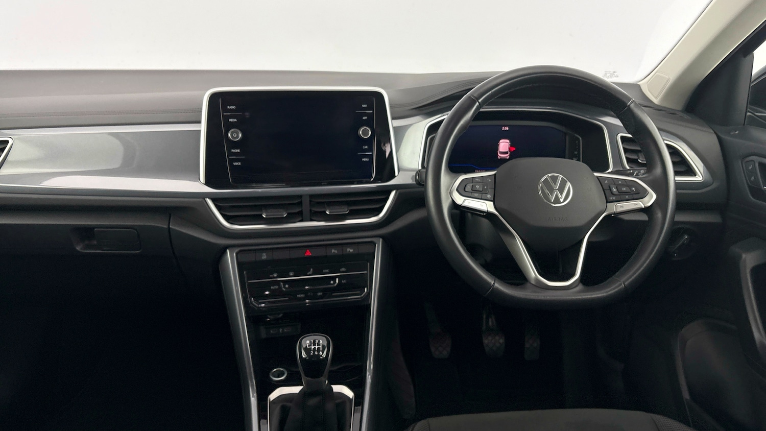 Used Volkswagen T-Roc 2024 for sale - 77602549: Photo 9