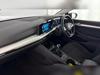 Used Volkswagen Golf 2022 for sale - 77063991: Photo