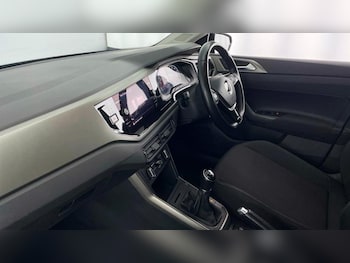 Used Volkswagen Polo 2021 for sale - 76290354: Photo