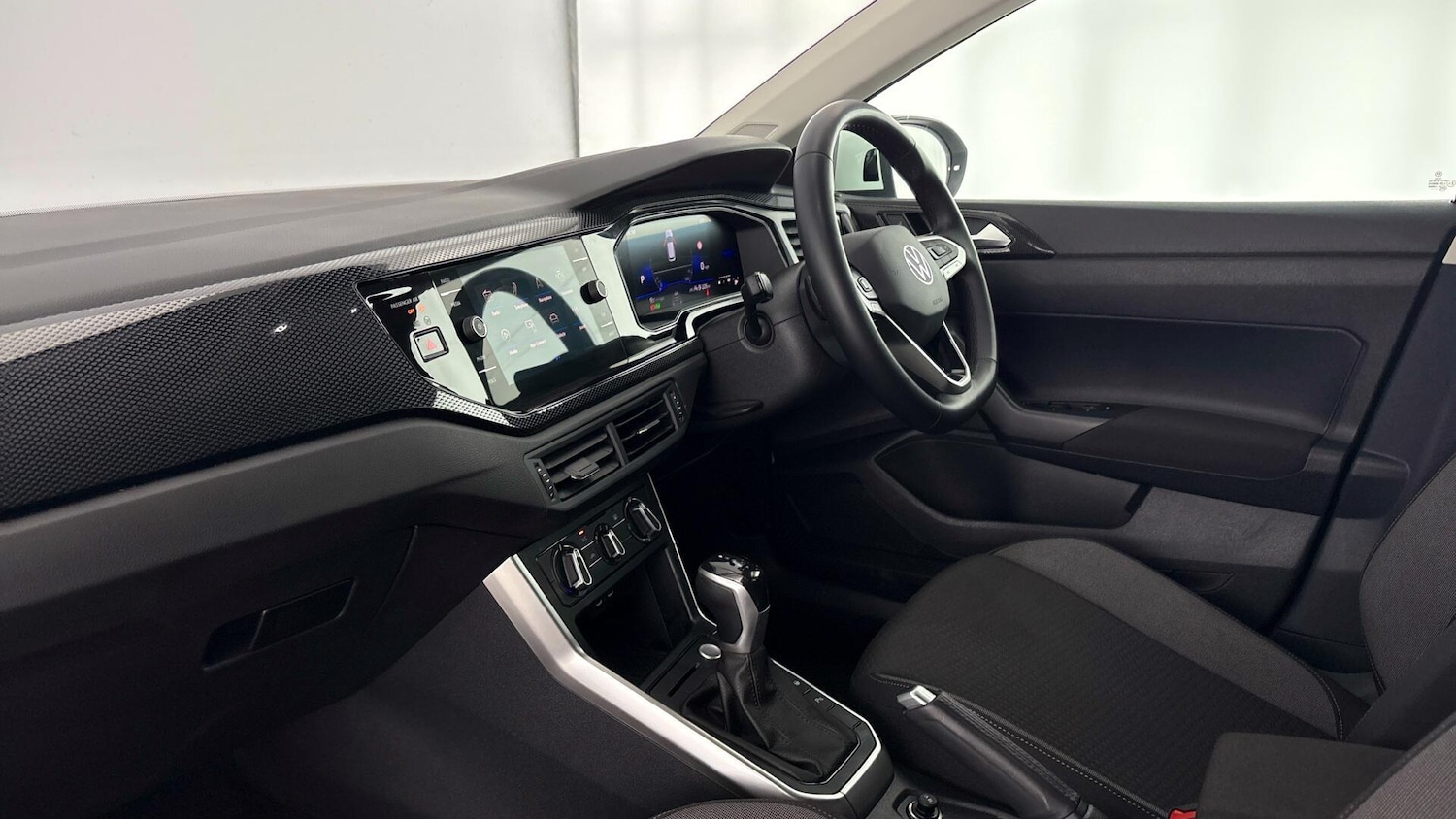 Used Volkswagen Taigo 2025 for sale - 77504814: Photo 2