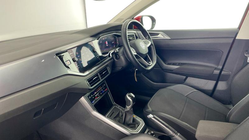Used Volkswagen Taigo 2023 for sale - 75717900: Photo 2