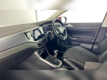 Used Volkswagen Taigo 2023 for sale - 75717900: Photo