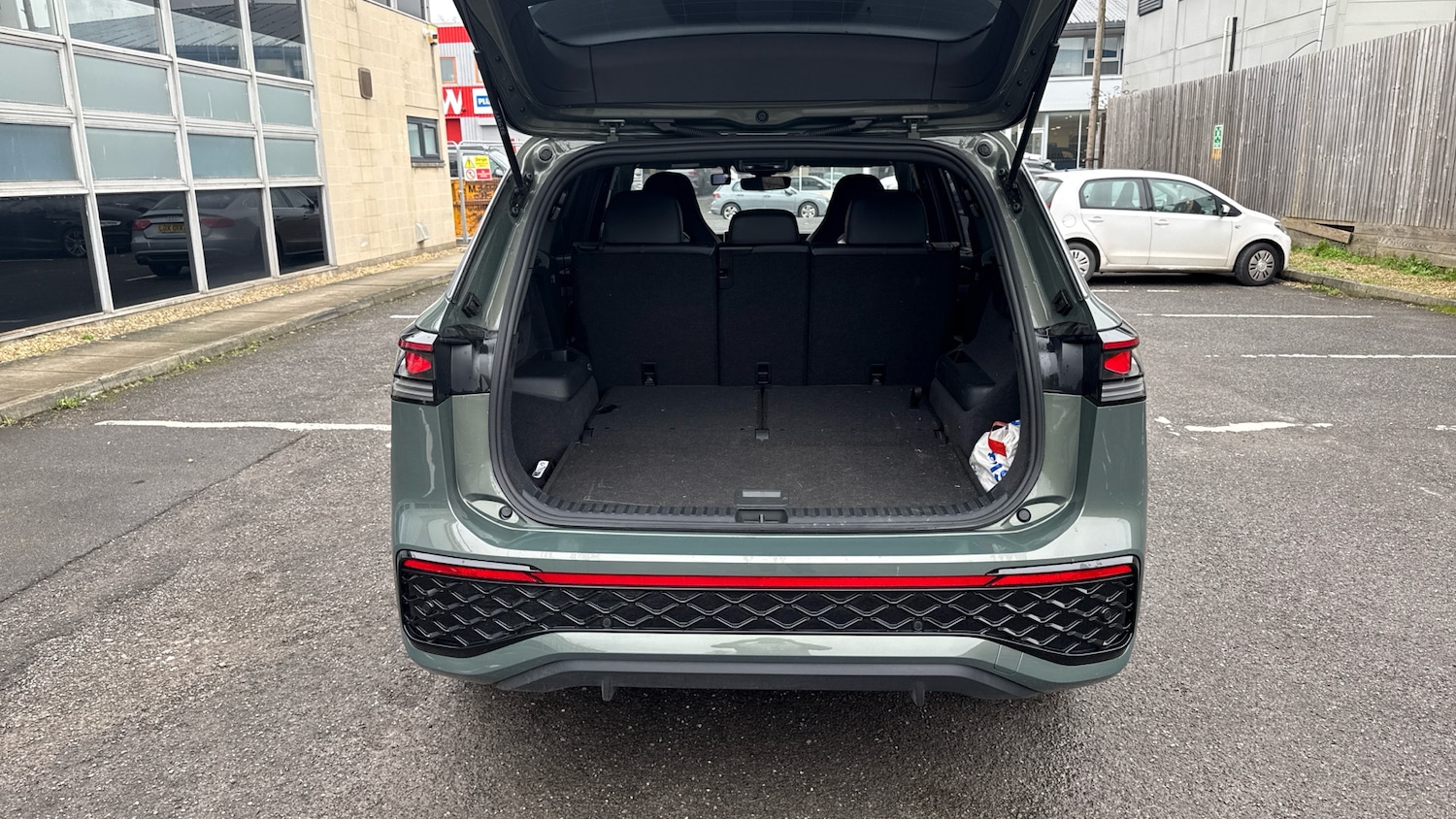 Used Volkswagen Touran 2025 for sale - 77602651: Photo 20