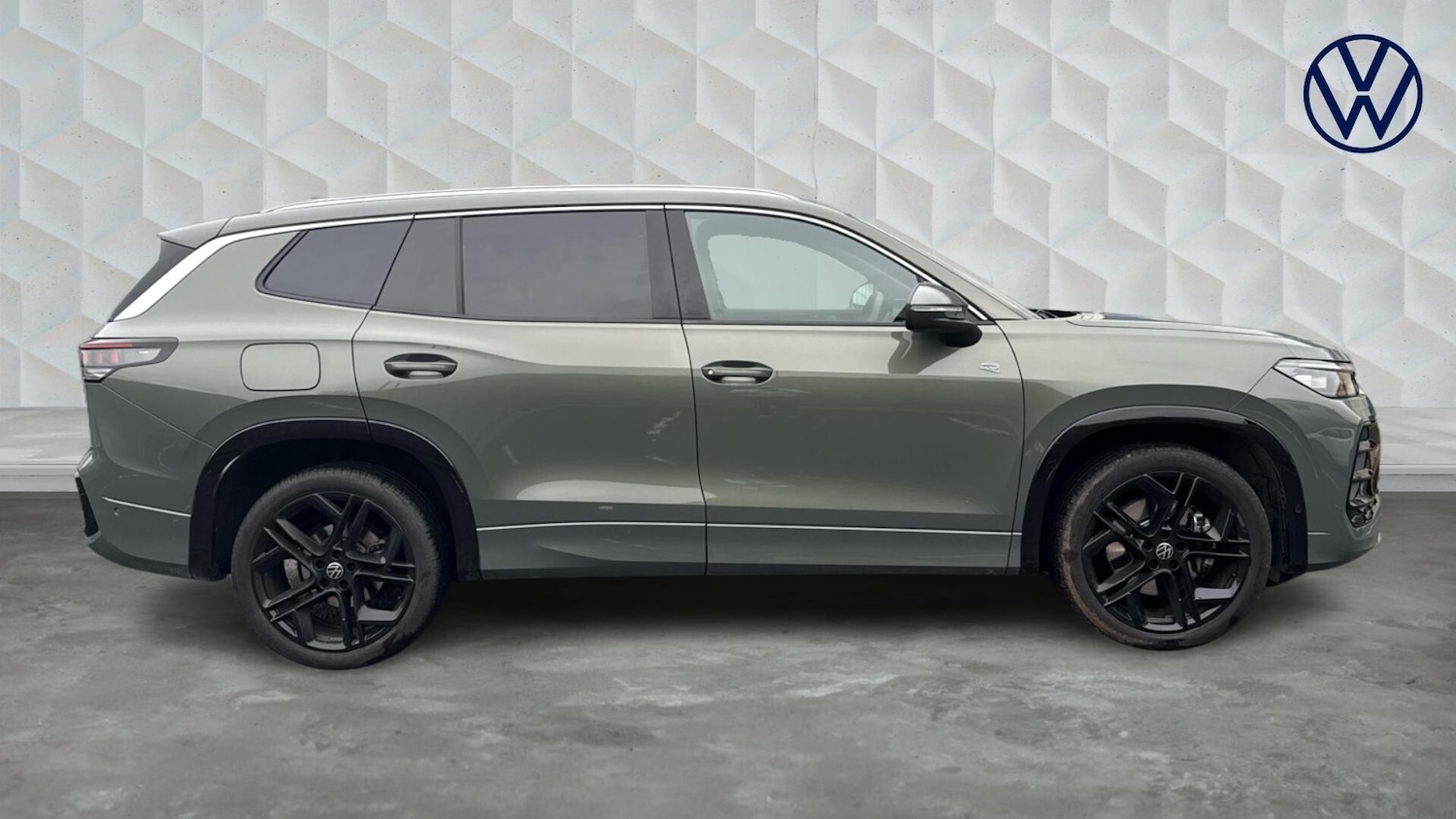 Used Volkswagen Touran 2025 for sale - 77602651: Photo 4