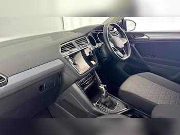 Used Volkswagen Tiguan 2022 for sale - 79479104: Photo