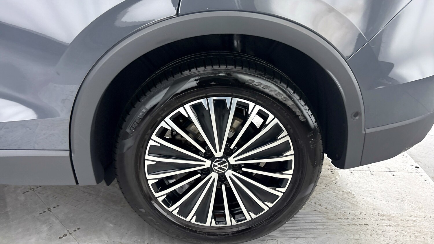 Used Volkswagen Tiguan 2024 for sale - 78196610: Photo 29