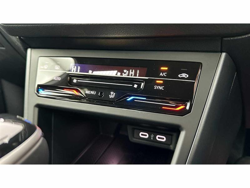 Used Volkswagen Taigo 2024 for sale - 76957145: Photo 25