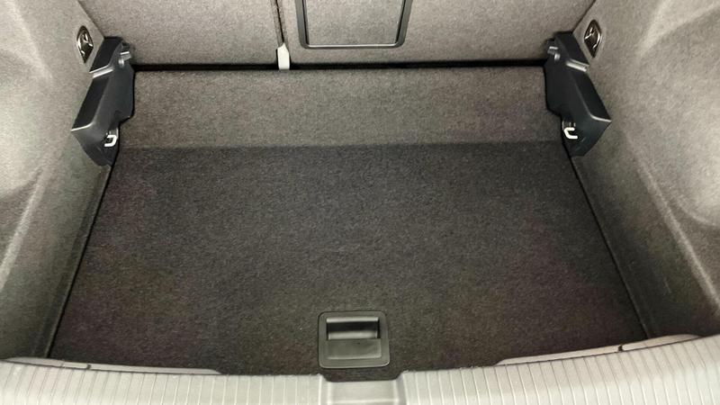 Used Volkswagen T-Roc 2021 for sale - 75717903: Photo 30
