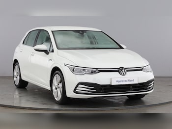 Used Volkswagen Golf 2023 for sale - 77515602: Photo