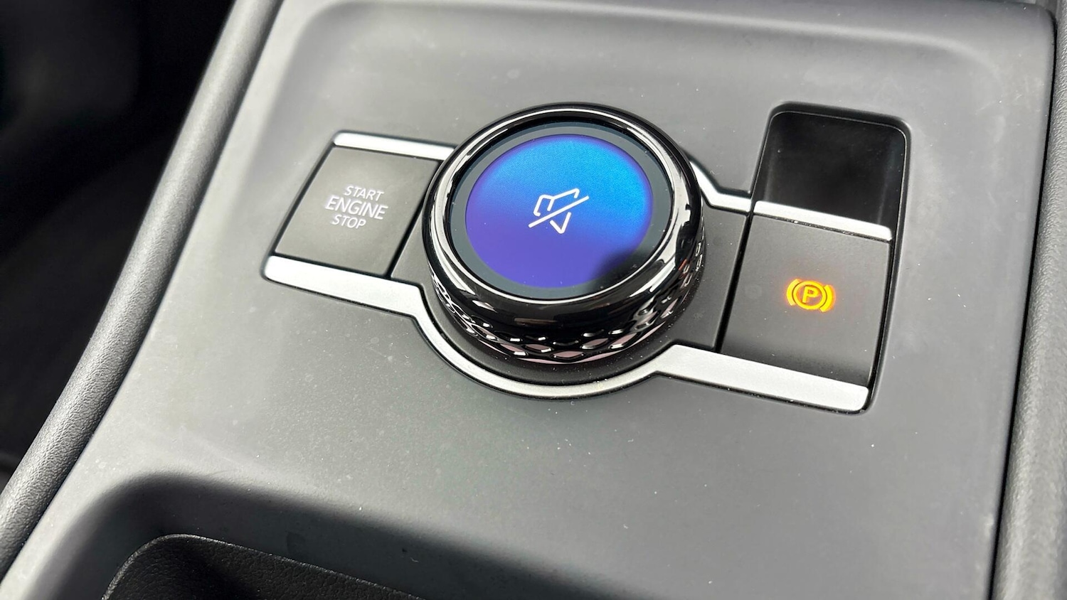 Used Volkswagen Tiguan 2024 for sale - 77803917: Photo 12