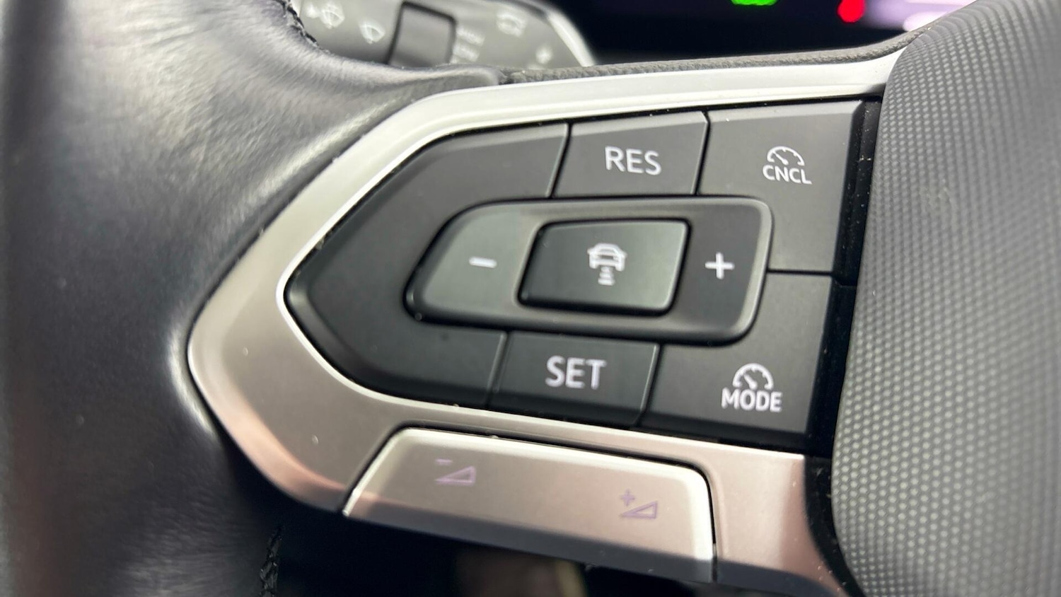 Used Volkswagen Tiguan 2024 for sale - 77803917: Photo 15