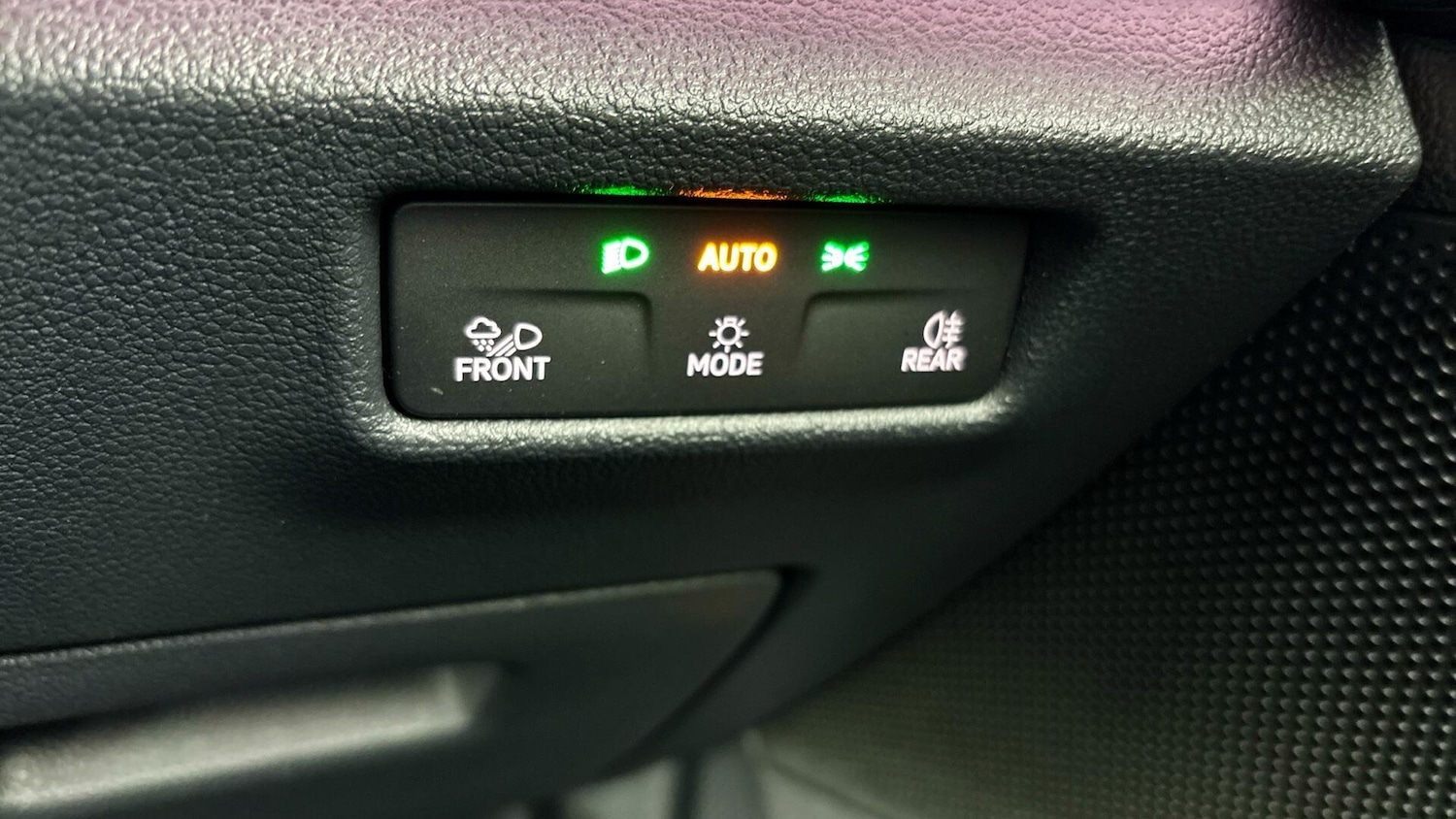 Used Volkswagen Tiguan 2024 for sale - 77803917: Photo 17