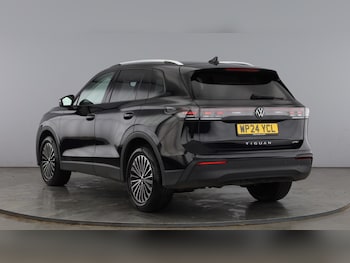 Used Volkswagen Tiguan 2024 for sale - 77803917: Photo