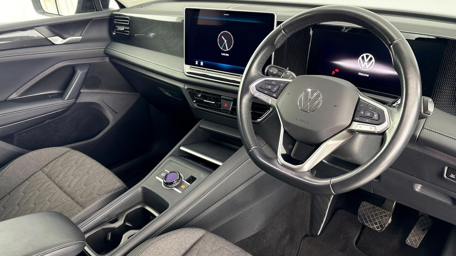 Used Volkswagen Tiguan 2024 for sale - 77803917: Photo 6