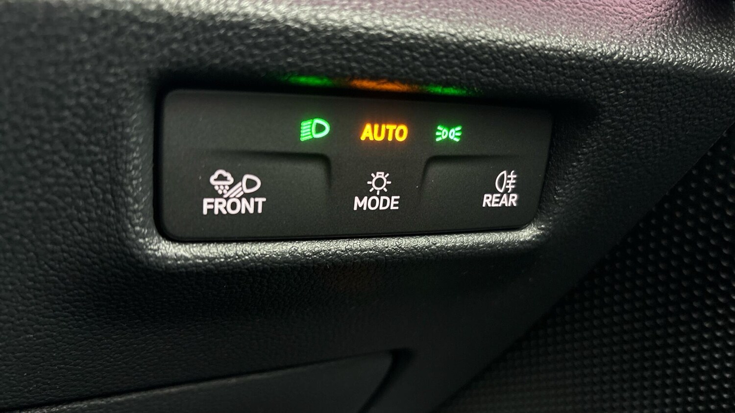 Used Volkswagen Tiguan for sale - 78150073: Photo 23