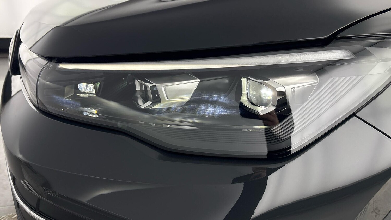 Used Volkswagen Tiguan for sale - 78150073: Photo 42