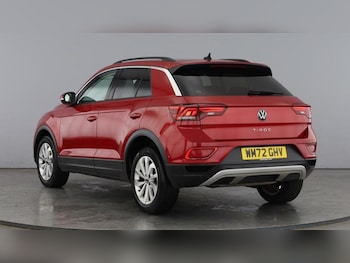 Used Volkswagen T-Roc 2023 for sale - 76758224: Photo