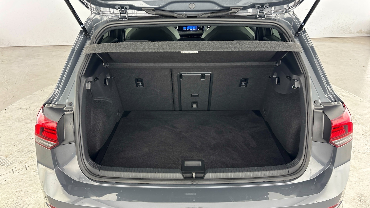 Used Volkswagen Golf 2023 for sale - 78183143: Photo 32