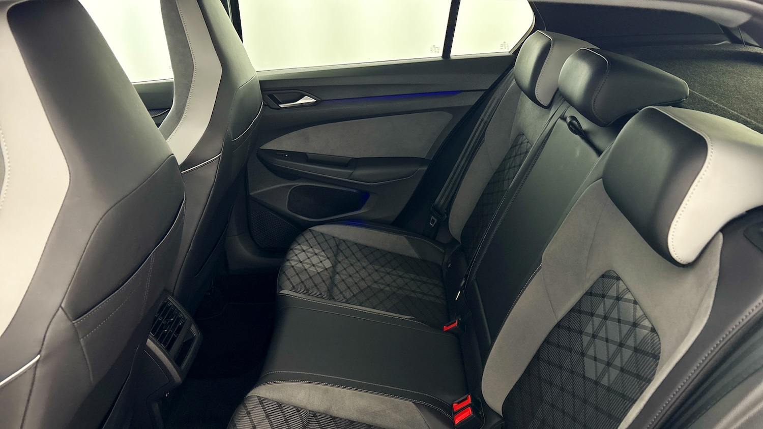 Used Volkswagen Golf 2023 for sale - 78183143: Photo 34