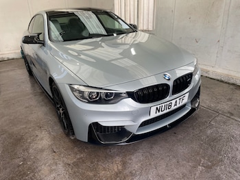Used BMW M4 2018 for sale - 76452010: Photo