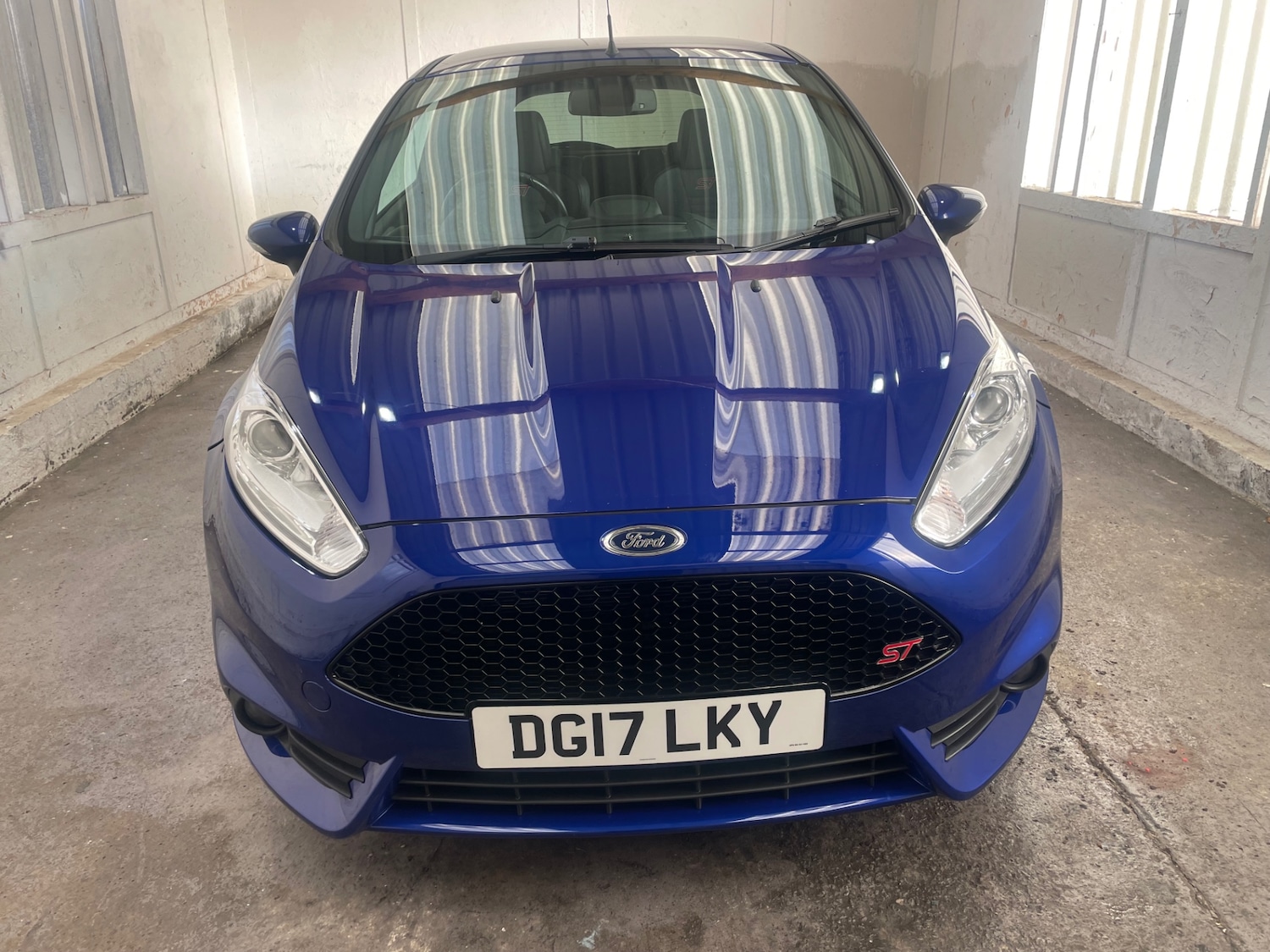 Used Ford Fiesta 2017 for sale - 76720359: Photo 4