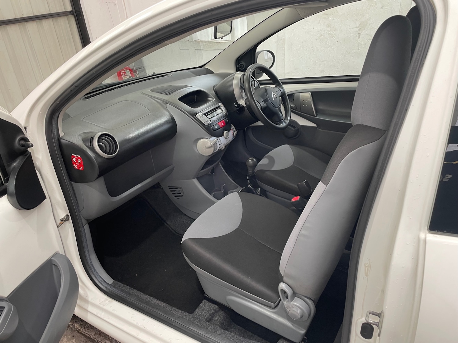 Used Citroen C1 2011 for sale - 77864820: Photo 9