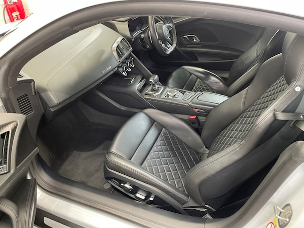 Used Audi R8 2018 for sale - 72774624: Photo 13