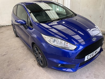 Used Ford Fiesta 2016 for sale - 77515404: Photo