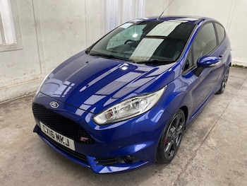 Used Ford Fiesta 2016 for sale - 77515404: Photo