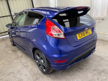 Used Ford Fiesta 2016 for sale - 77515404: Photo