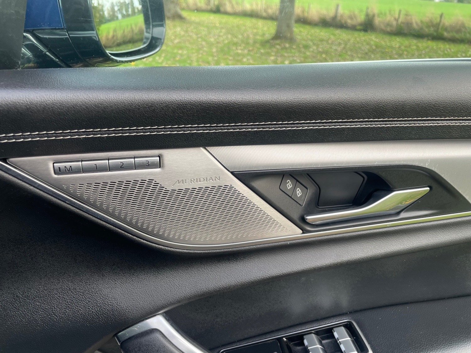 Used Jaguar XF 2023 for sale - 76363952: Photo 13