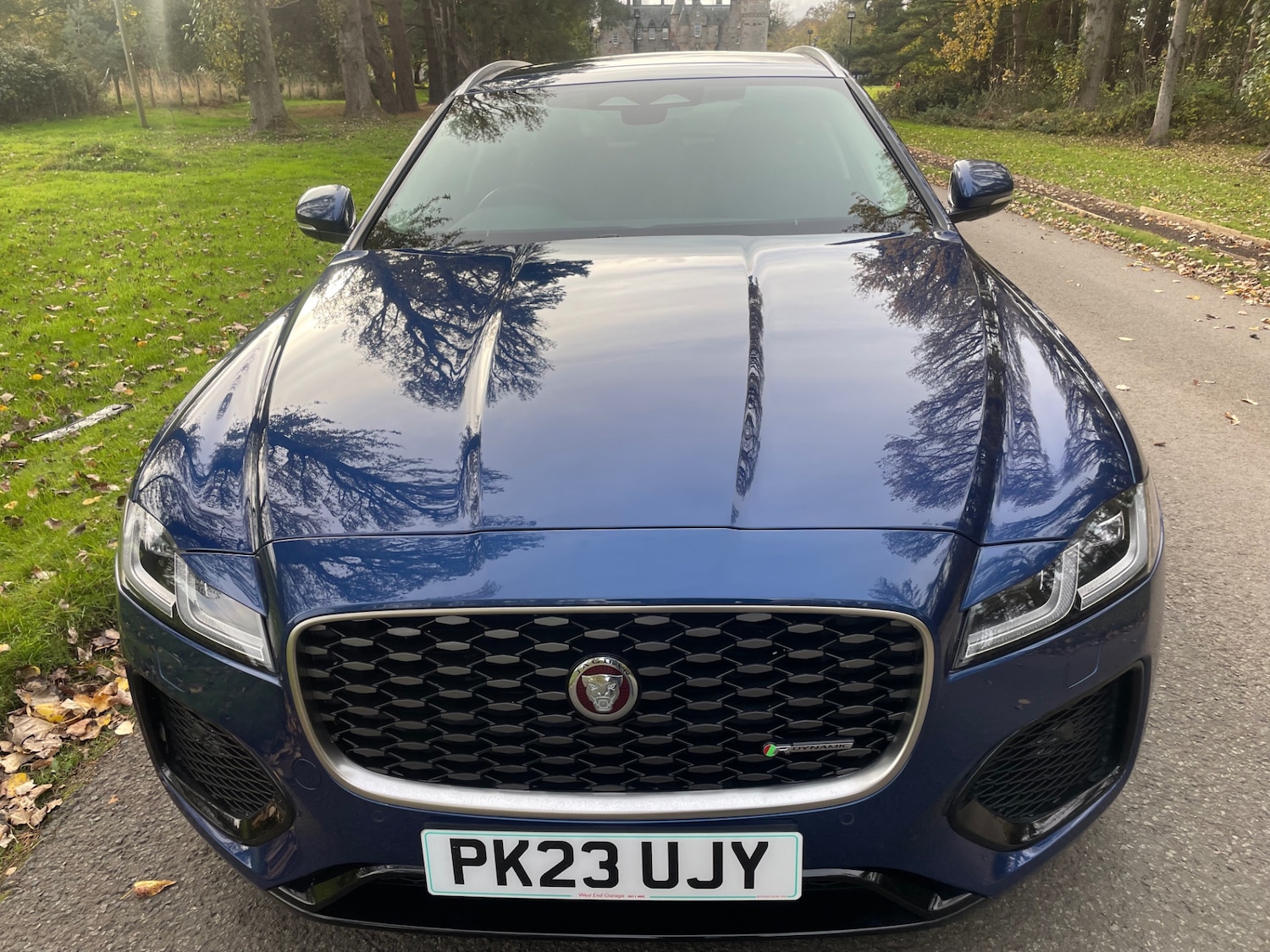 Used Jaguar XF 2023 for sale - 76363952: Photo 2