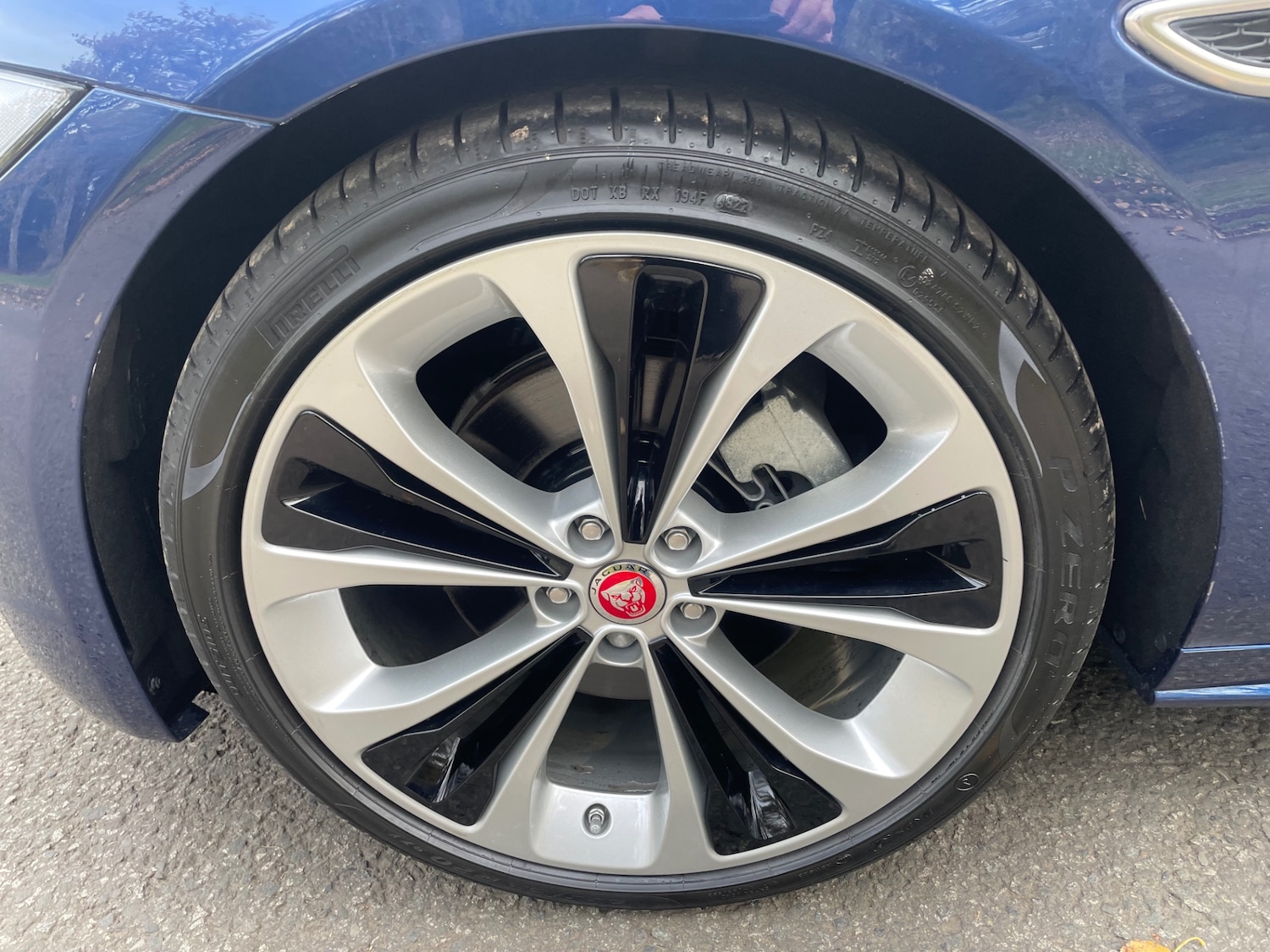 Used Jaguar XF 2023 for sale - 76363952: Photo 7