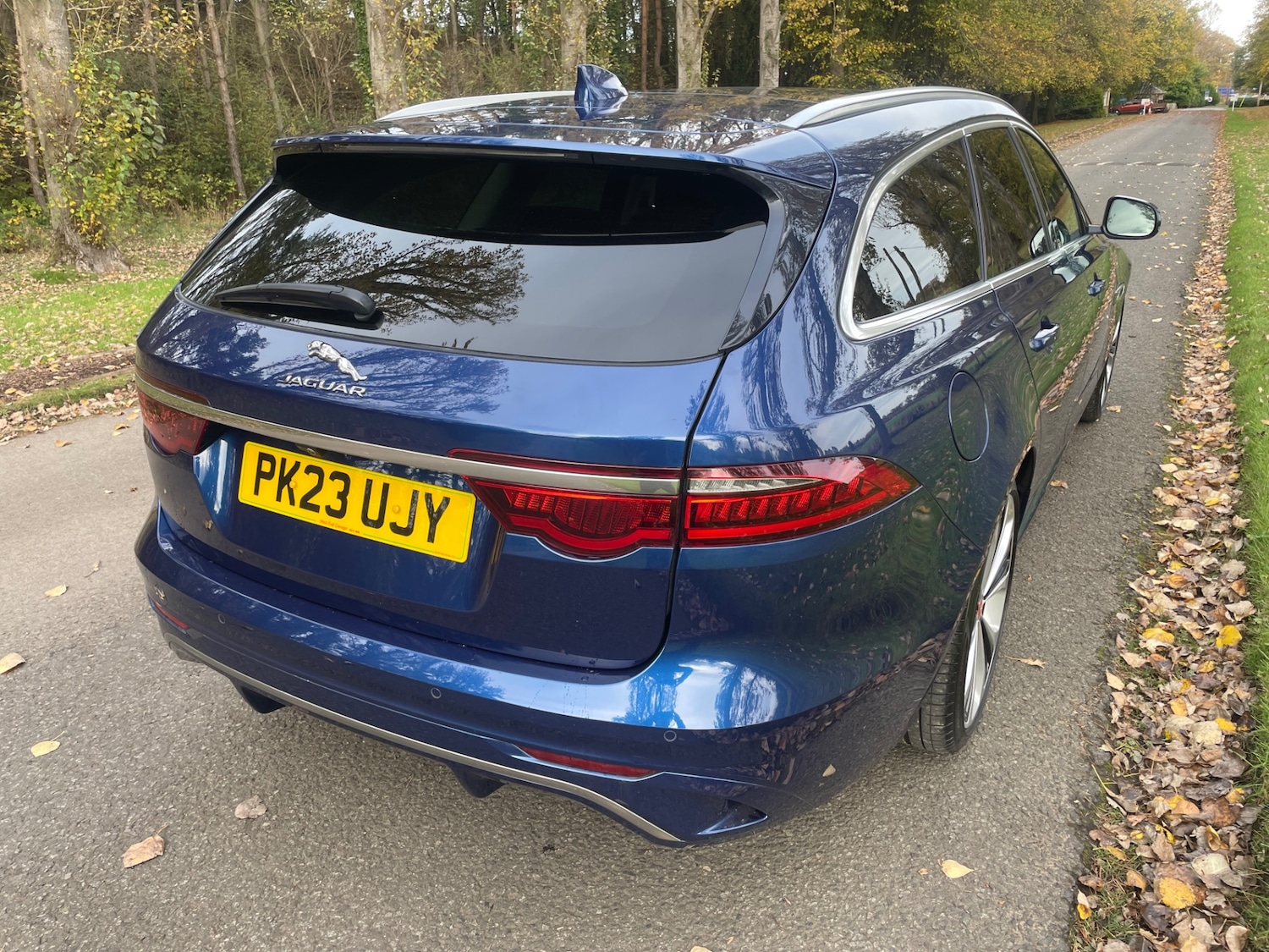 Used Jaguar XF 2023 for sale - 76363952: Photo 8