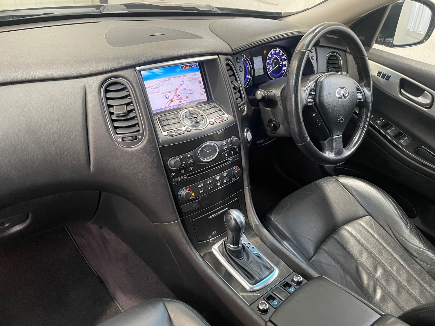 Used Infiniti FX 2013 for sale - 78091186: Photo 9