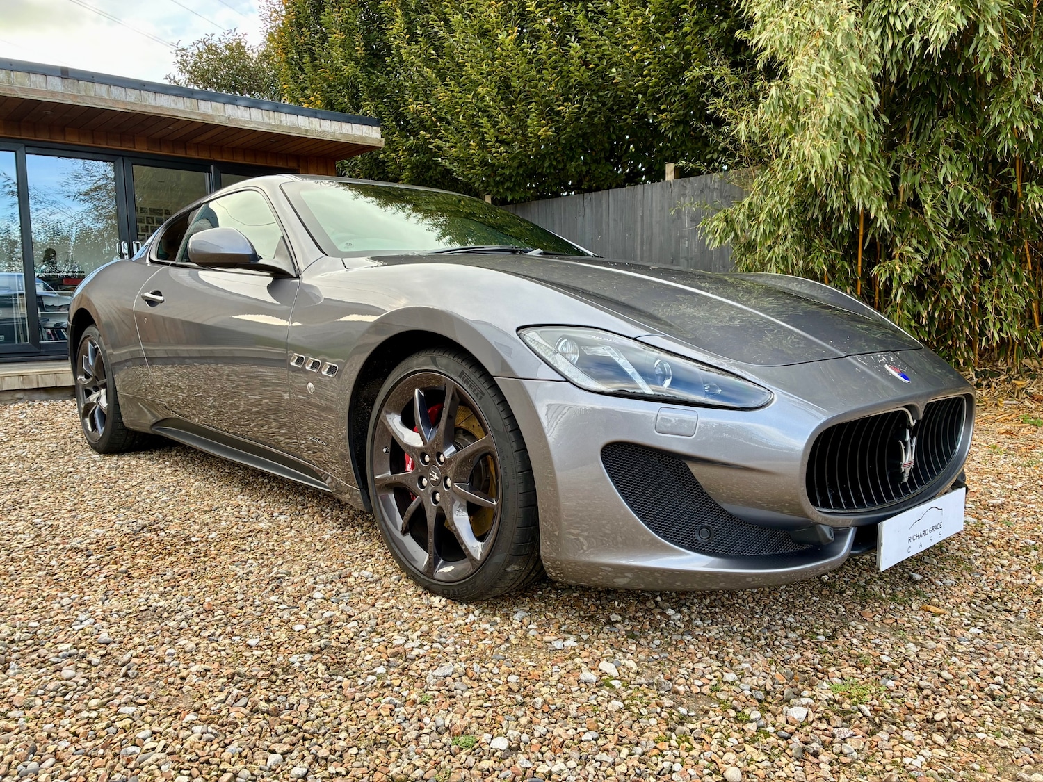 Used Maserati Granturismo 2013 for sale - 77147982: Photo 2
