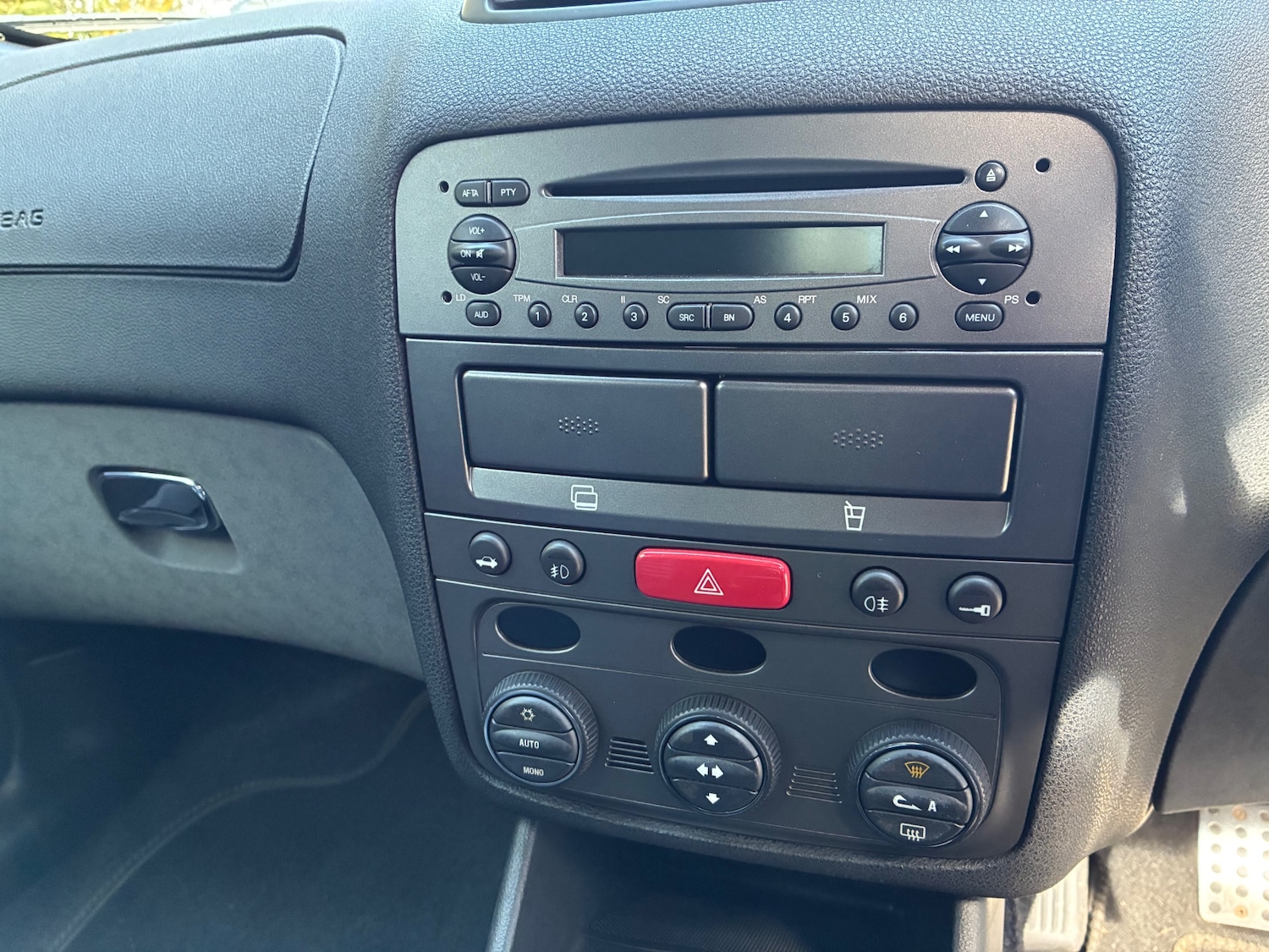 Used Alfa Romeo 147 2004 for sale - 78077961: Photo 8