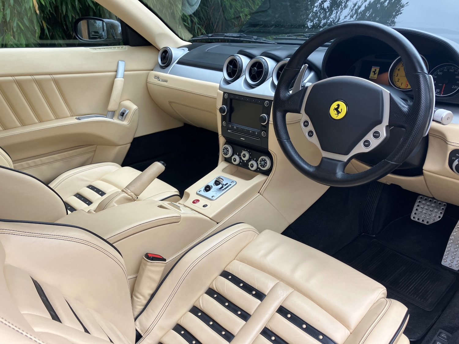Used Ferrari 612 2008 for sale - 77147934: Photo 8